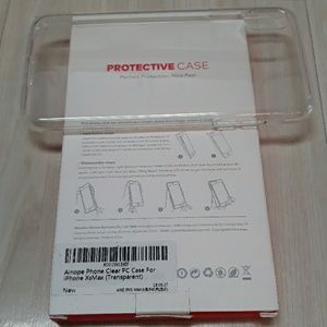 NWT iPhone Xs phone case in clear transparent